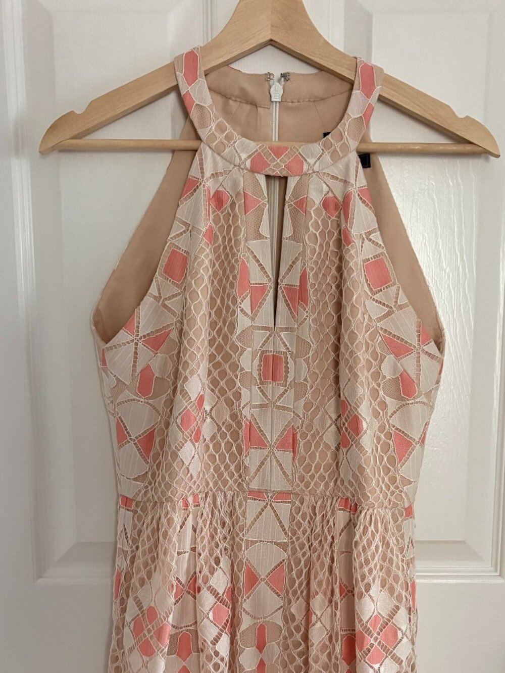 BCBGMAXAZRIA Megyn Lace Halter Mini Dress Coral Ivory Size 4